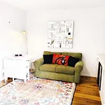 Hiigh Apartments